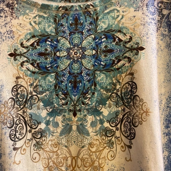 𝅺endless Designs Size Large Blue Top - Picture 2 of 11